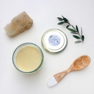 Olivenöl-Bienenwachs-Kokos Creme STUDIO KARAMELO