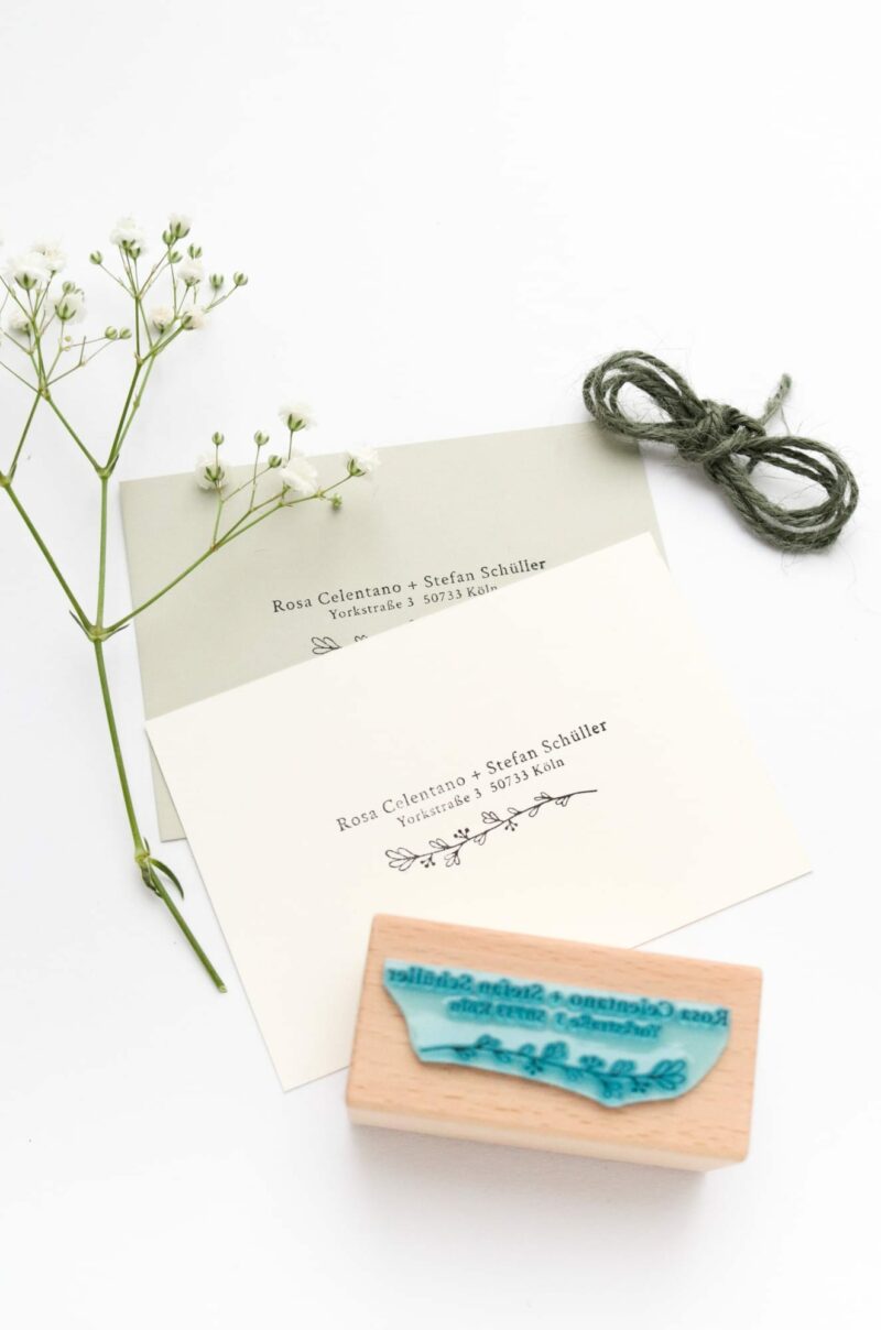 Adressstempel für Hochzeitseinladungen, Adressstempel mit Zweig | STUDIO KARAMELO