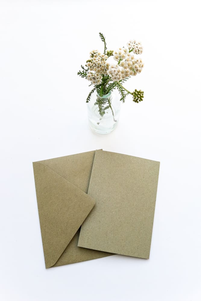 Kartenset Recycling Kraftpapier Umschläge + Klappkarten grau grün